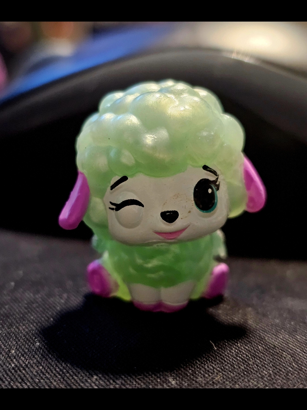 Hatchimals Colleggtibles Lambit Lamb Sheep